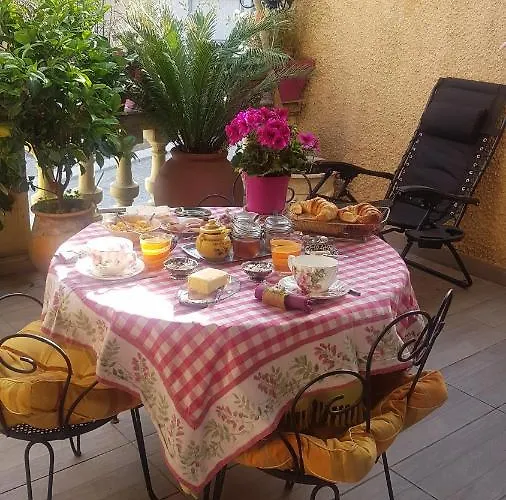 Bed and breakfast D'hotes Chez Claude Bardou Lacrouzette